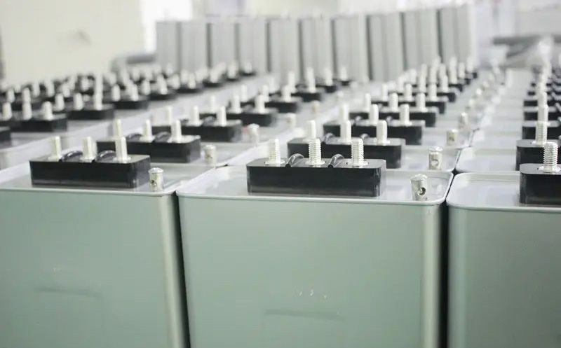 低壓電力電容器的智能化特點(diǎn)有哪些？
